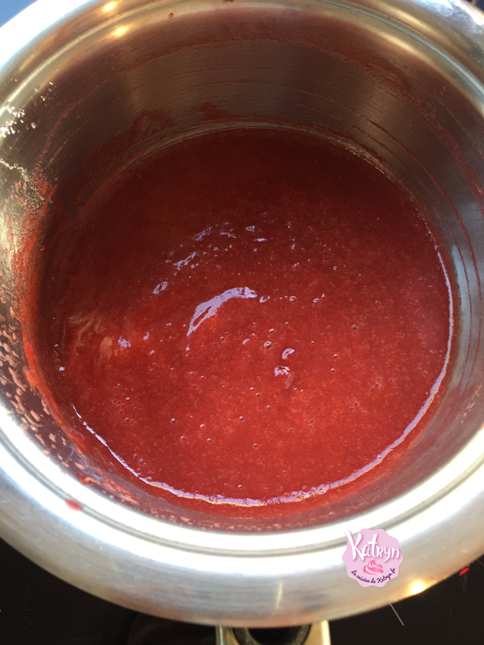 Charlotte aux fraises