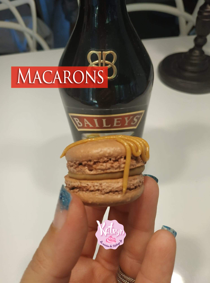 macaron-baileys